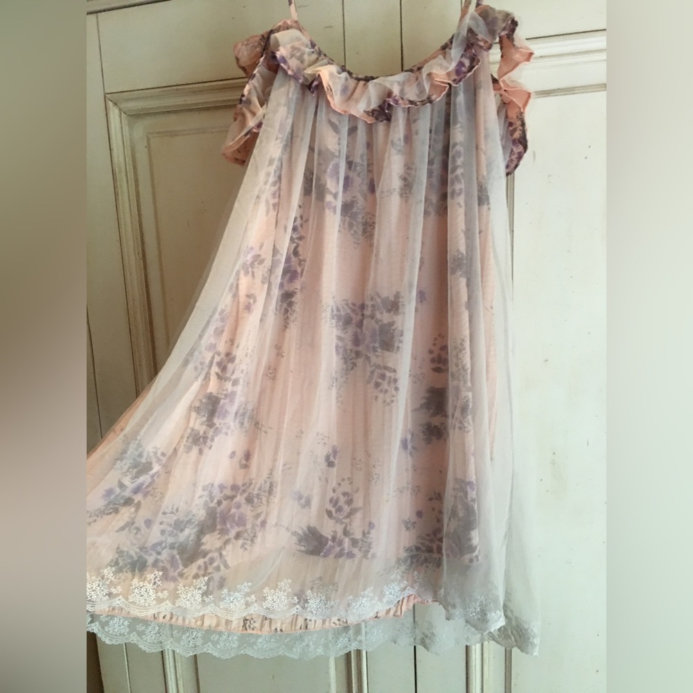 Vintage Free People Intimately rare pink fairycore floral lace ruffle dress 🌸